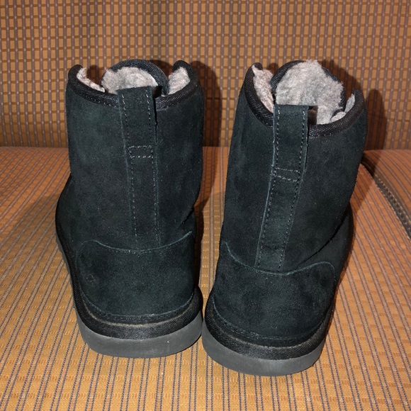 UGG Men’s Harkley Black Boots Size 11 - Picture 3 of 16